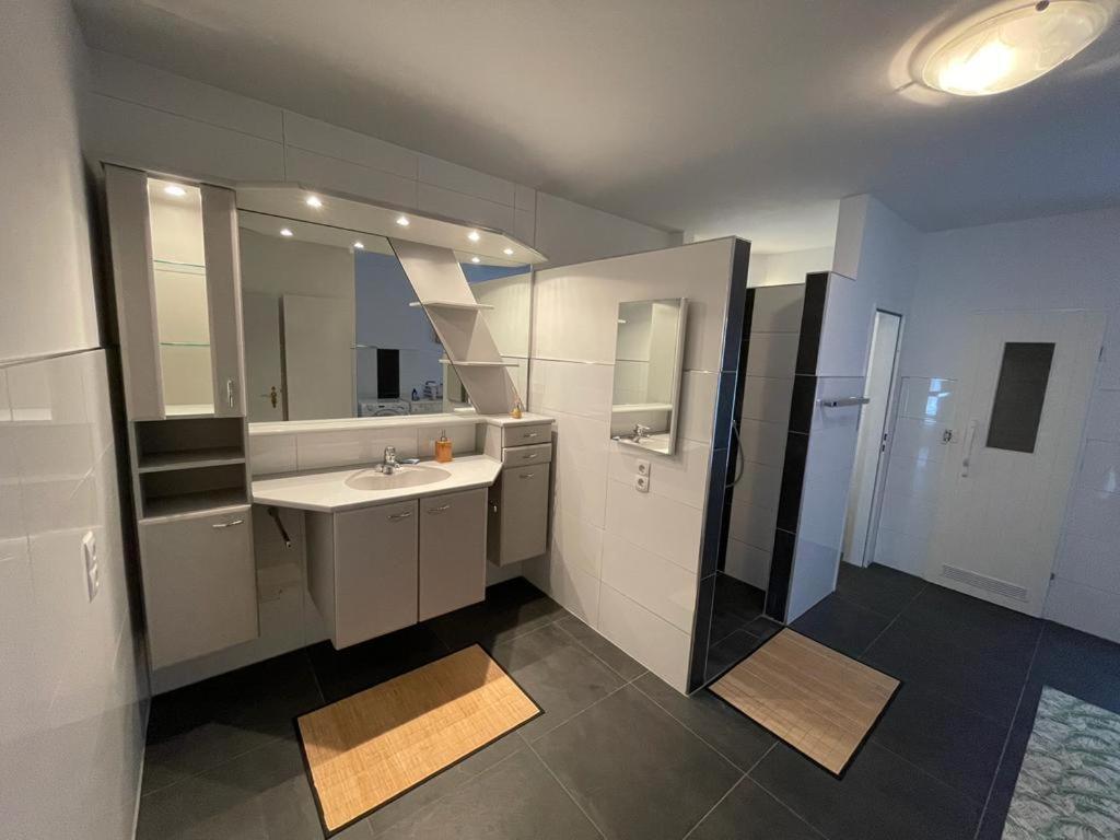 Ferienwohnung Lion Krummhoern Ngoại thất bức ảnh